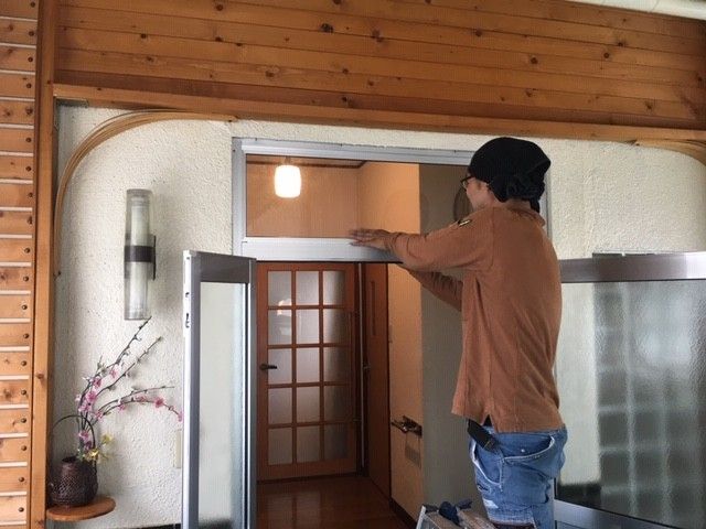 玄関をリフレッシュ！玄関ドア取替　in 長岡市石内の施工事例
