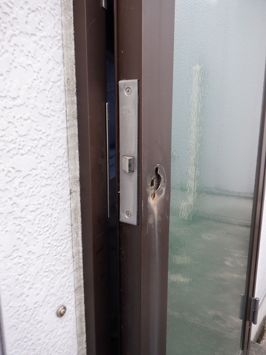 ドア修理・レバーハンドル取替　in 小千谷市の施工事例