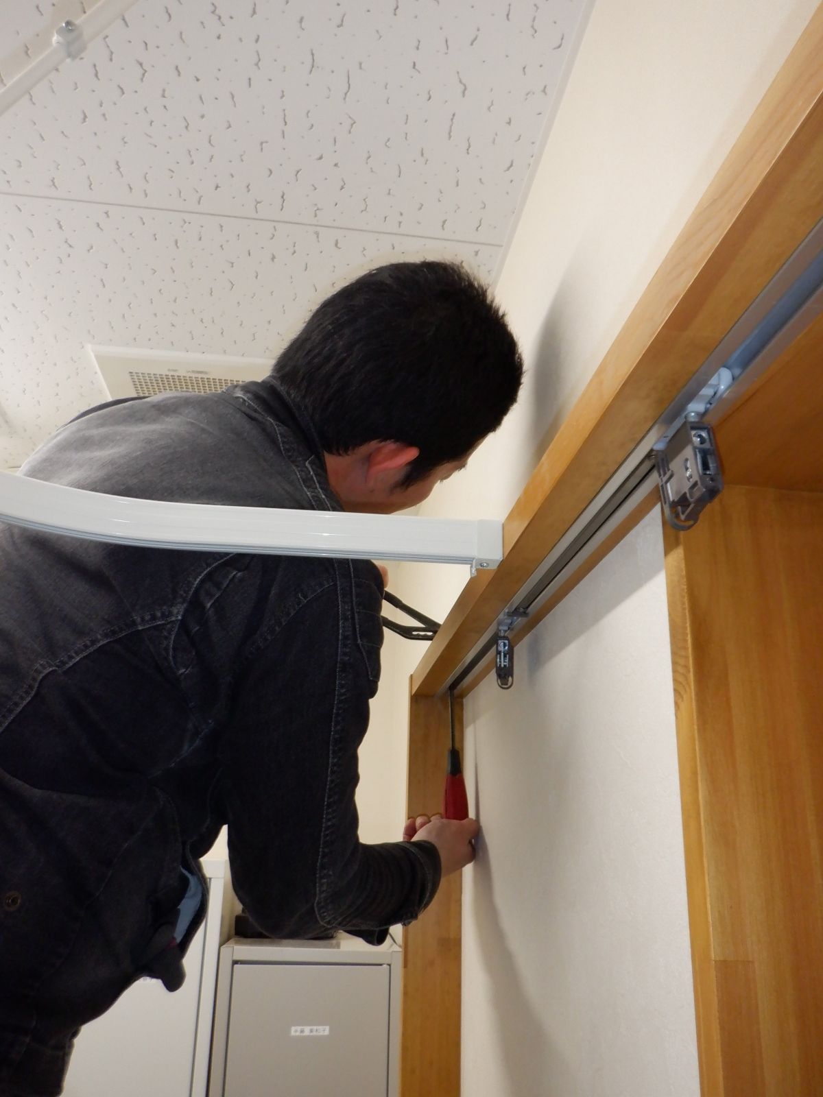 室内建具の部品修理 in 長岡市の施工事例