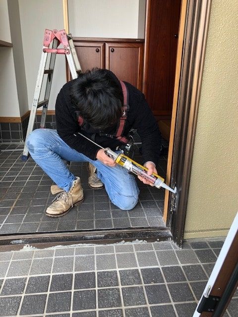 玄関ドア1日で新品　使い勝手もラクラク in 長岡市の施工事例