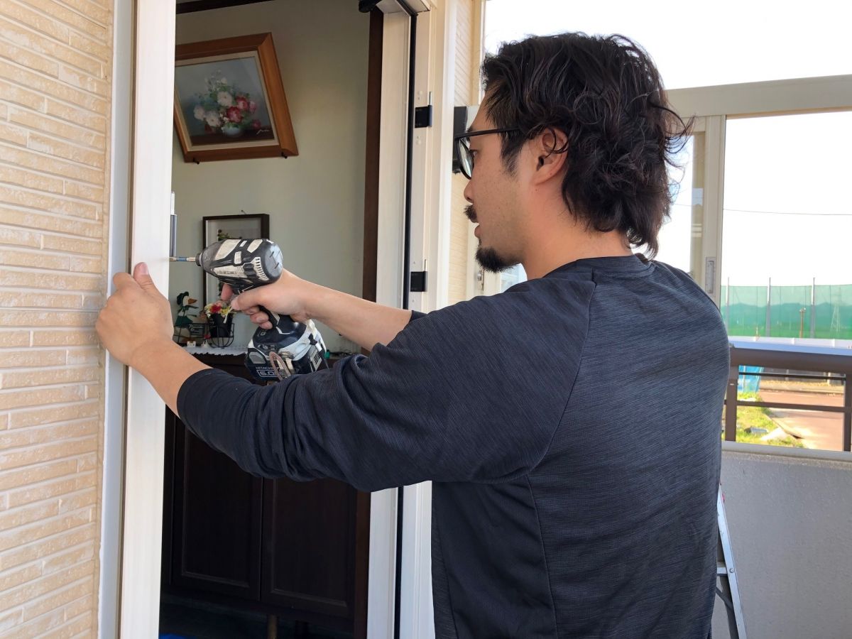 1日で生まれ変わる高性能な玄関ドア in 長岡市の施工事例