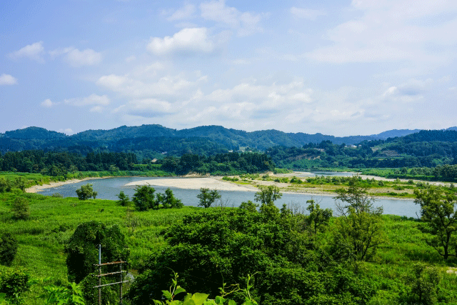 新潟県長岡市川口牛ケ島