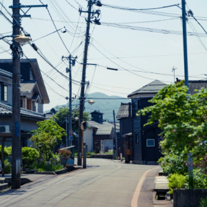 長岡市の玄関ドア交換費用は低く質は高く！