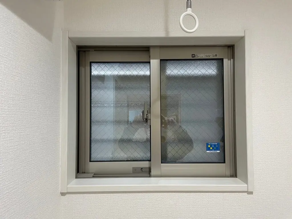 新潟市 内窓で対策するヒートショック | 新潟の窓・玄関ドアリフォーム専門店 窓屋窓助｜新潟県長岡市