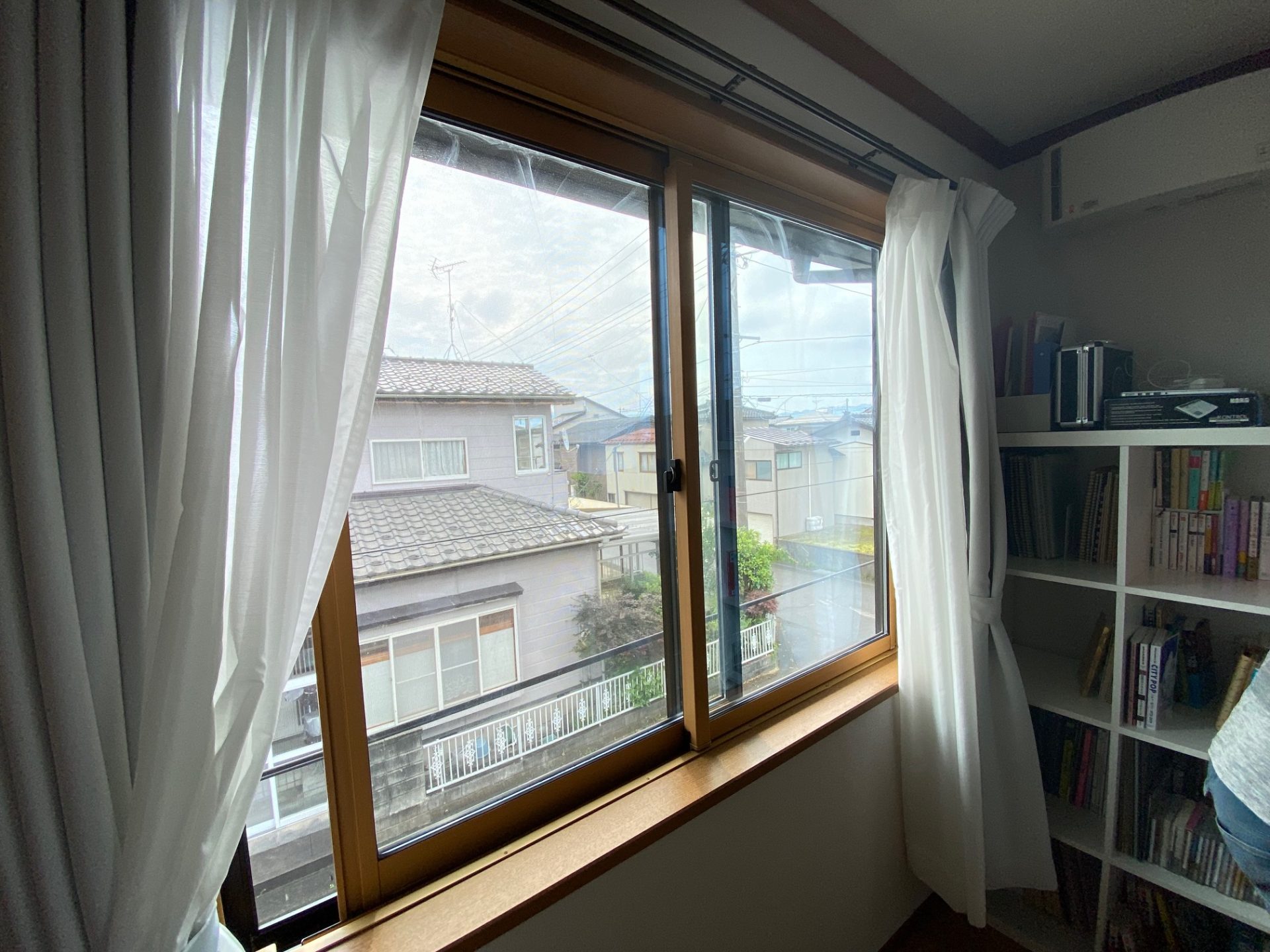新発田市　内窓PLASTで室内の音漏れ対策の施工事例