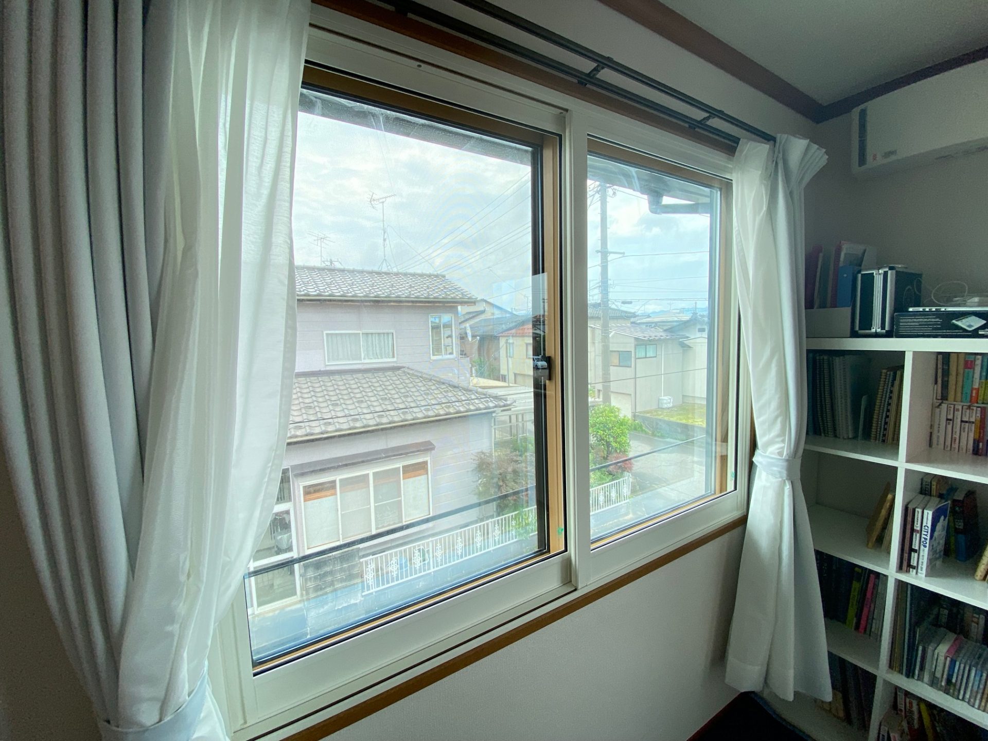 新発田市　内窓PLASTで室内の音漏れ対策の施工事例