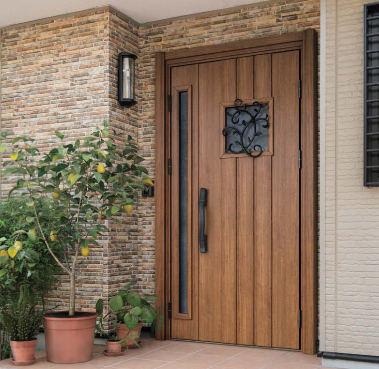 玄関周りの雰囲気を変えるおしゃれなデザインの網戸付き玄関ドア
