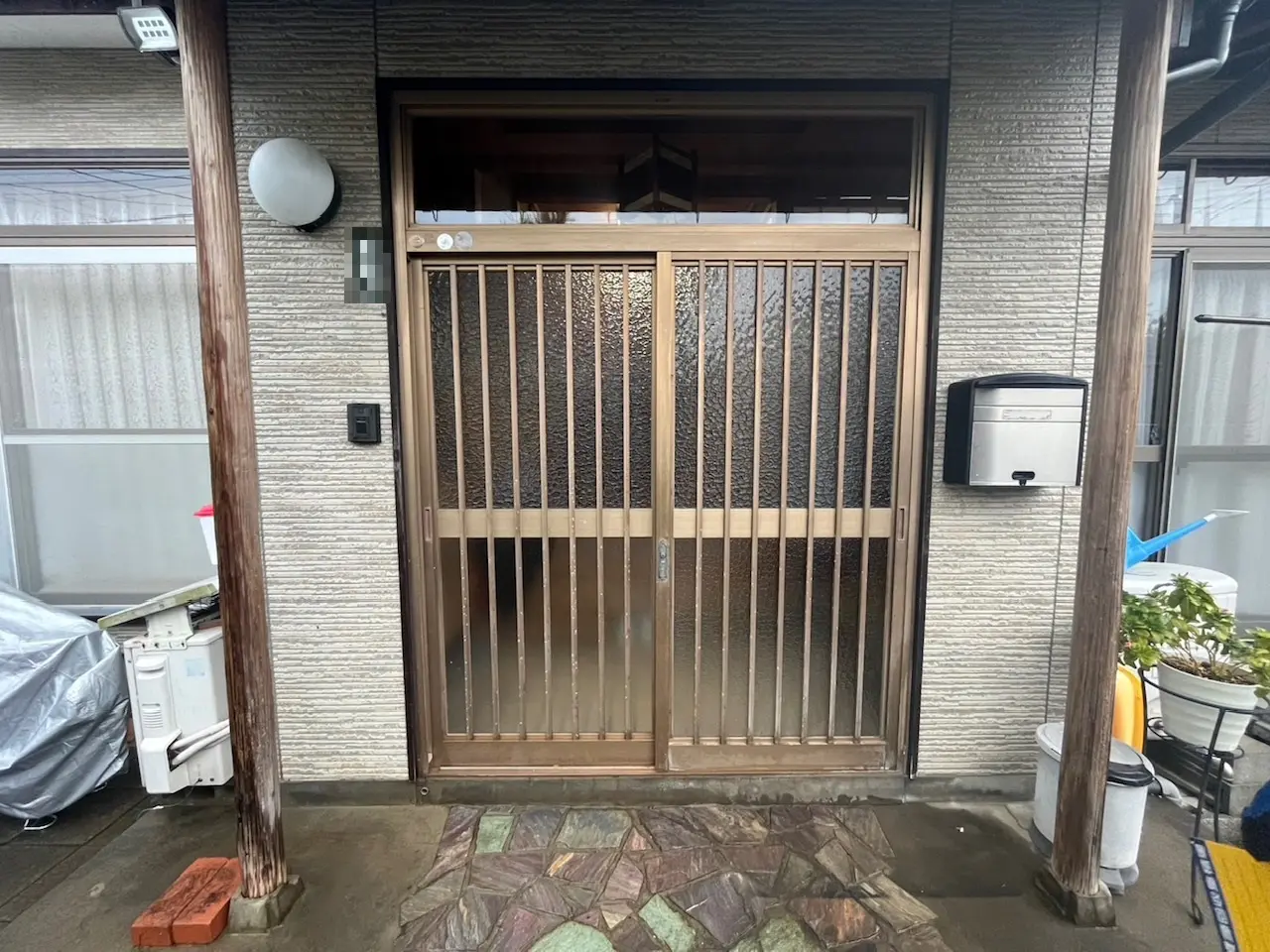 新潟市】躓き防止！引戸の段差を解消した玄関引戸リフォーム YKKAP