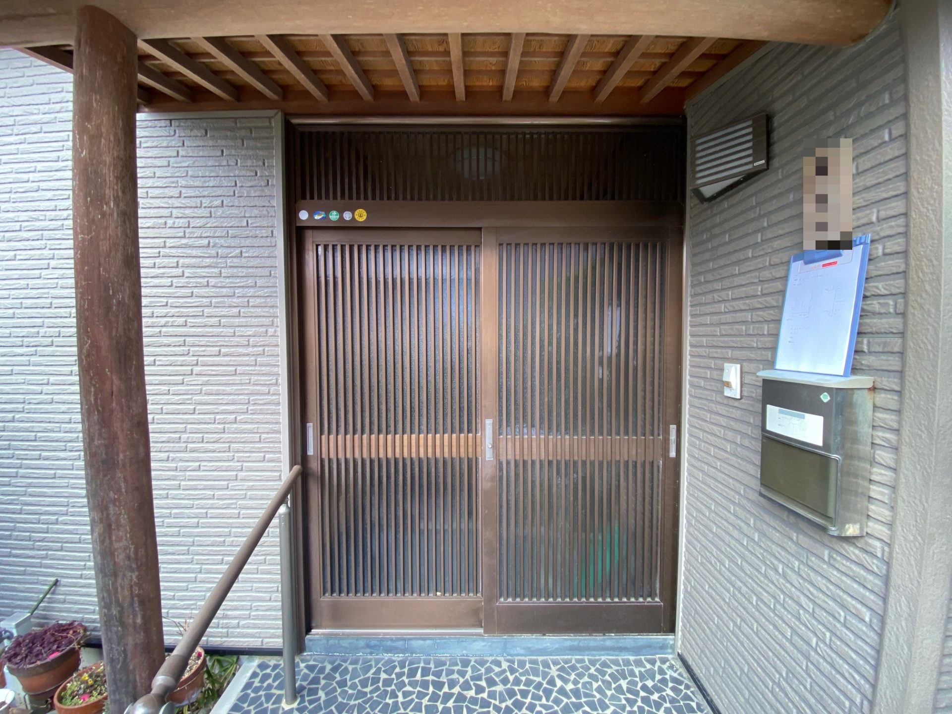 【新潟市】玄関引戸の交換でお家の雰囲気アップ! YKKAPドアリモ C17 の施工事例