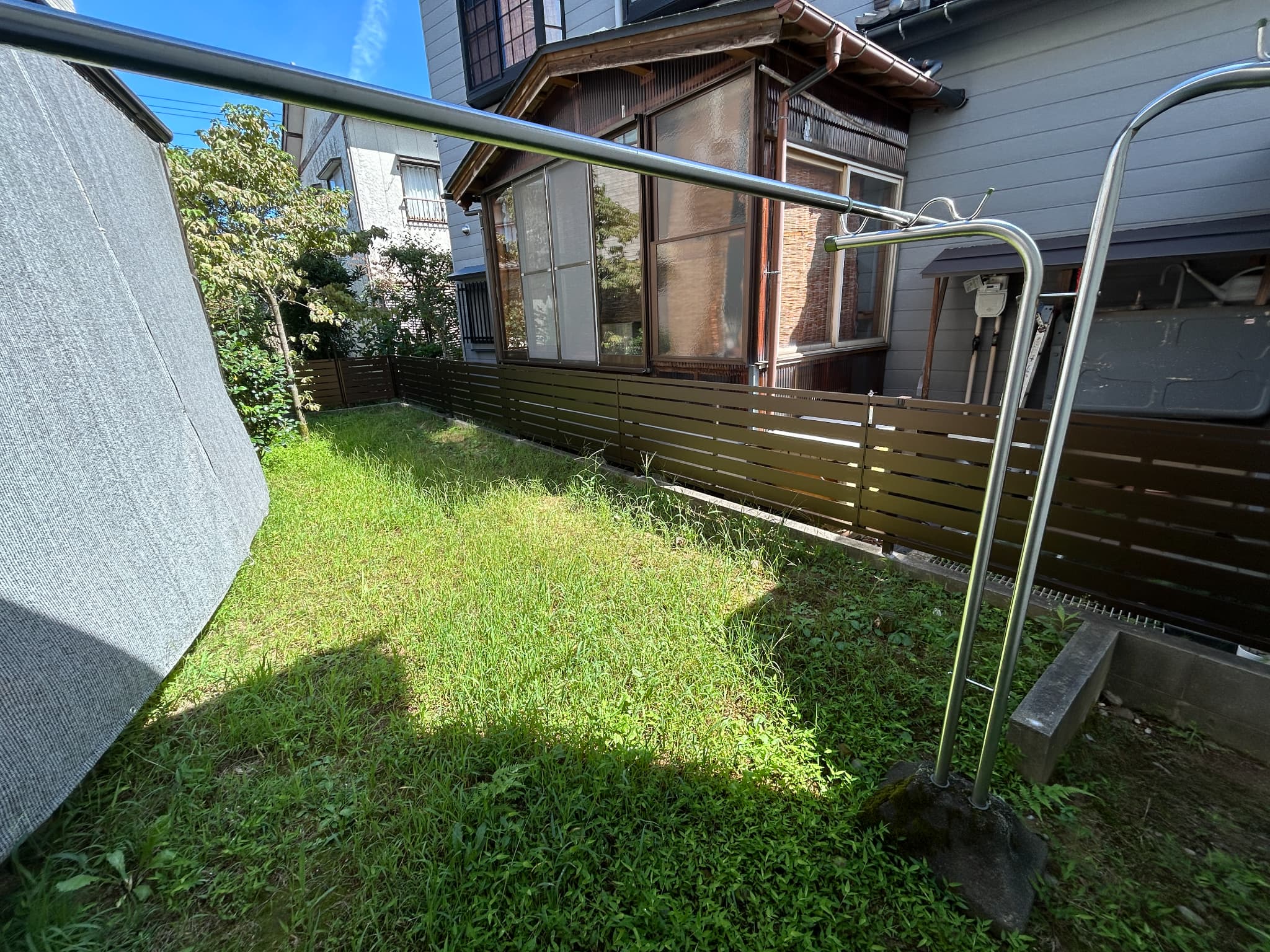 【三条市】隣家との境界をしっかり区切って安心！　YKKAPフェンス　の施工事例