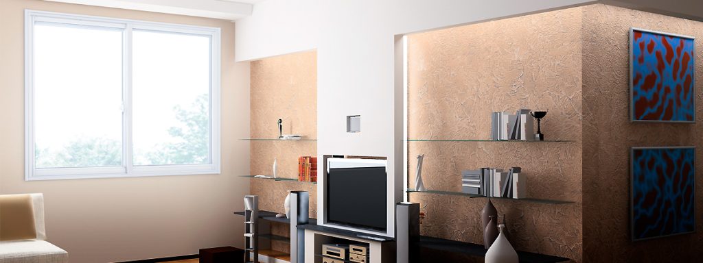 内窓を設置して二重窓にして防音効果が生まれた静かなリビング